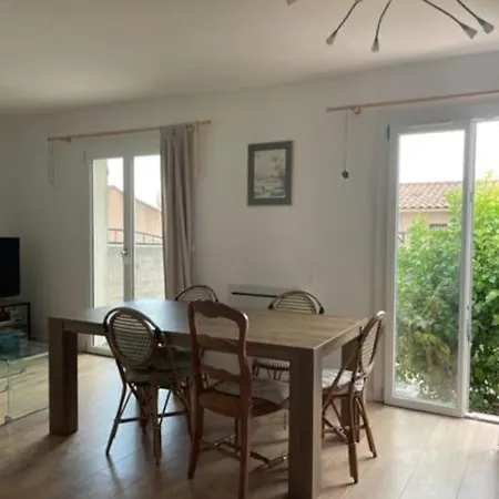 Nyaraló Maison Au Calme A *